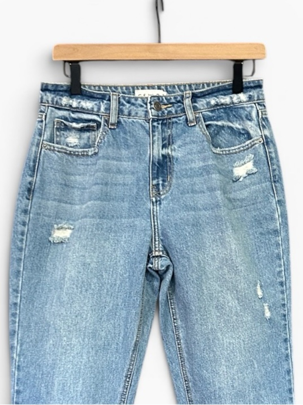 Cello Light Wash Straight Leg Distressed Cotton Denim Jeans Size 5 - Picture 4 of 10
